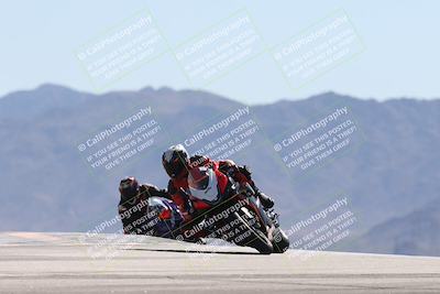 media/Oct-13-2025-Moto Forza (Mon) [[a66d839500]]/3-B Group/Session 4 (Turn 9)/